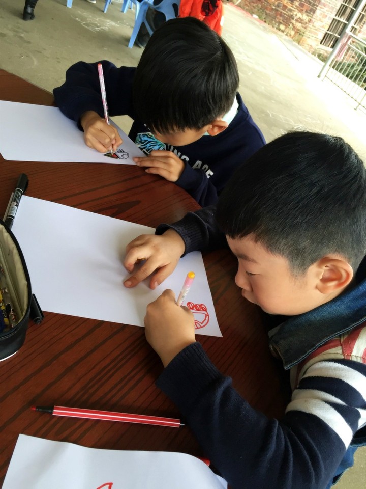 journal_insert_pic_669881795