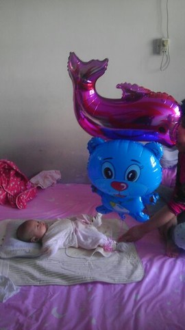 宝妈们快看呀,5块钱让宝宝乖乖的自己躺着玩