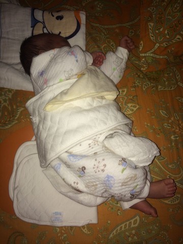 宝宝的奇葩睡姿