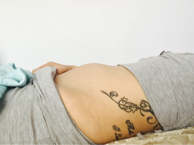 孕四个月 5天有时候肚子会隆起,图片是隆起比较严重时