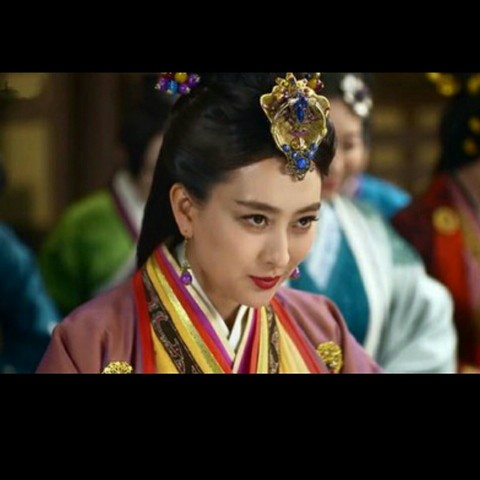 虽然没有了爱人,但是能和姐姐在一起也是极好的.